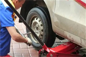 瑶海附近拖车24小时服务热线电话